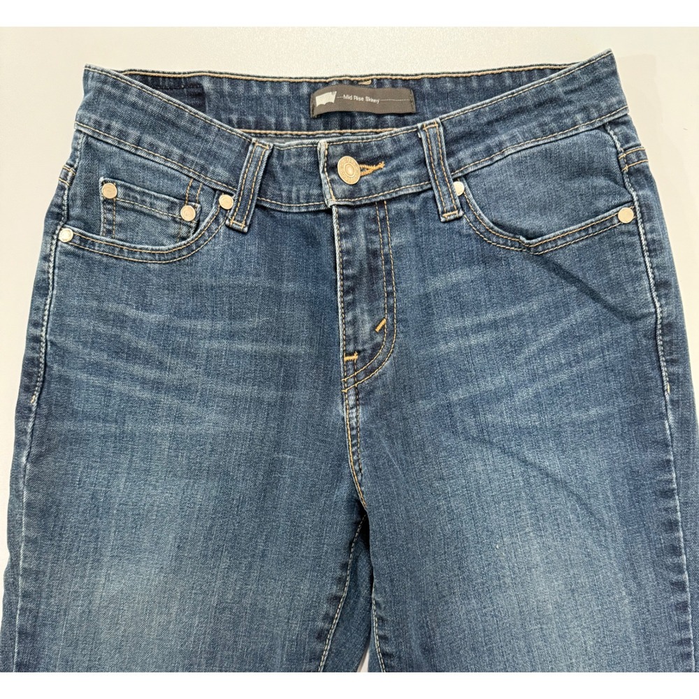 Levi's Women's Mid Rise Skinny Jeans W28 L32 Dark Wash Denim 258 - Picture 4 of 12